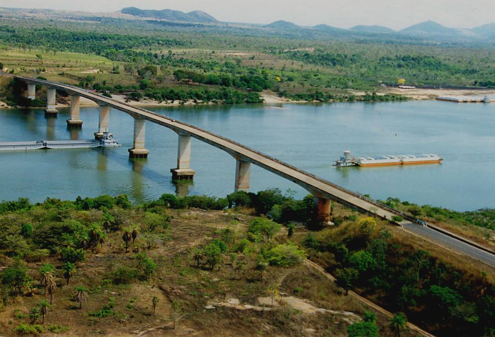 A hidrovia Araguaia-Tocantins faz parte de um projeto maior que pretende oferecer flexibilidade a navegação no interior do Brasil.